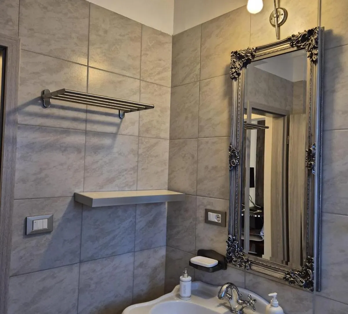 K-Rooms Veli Iz Guest house