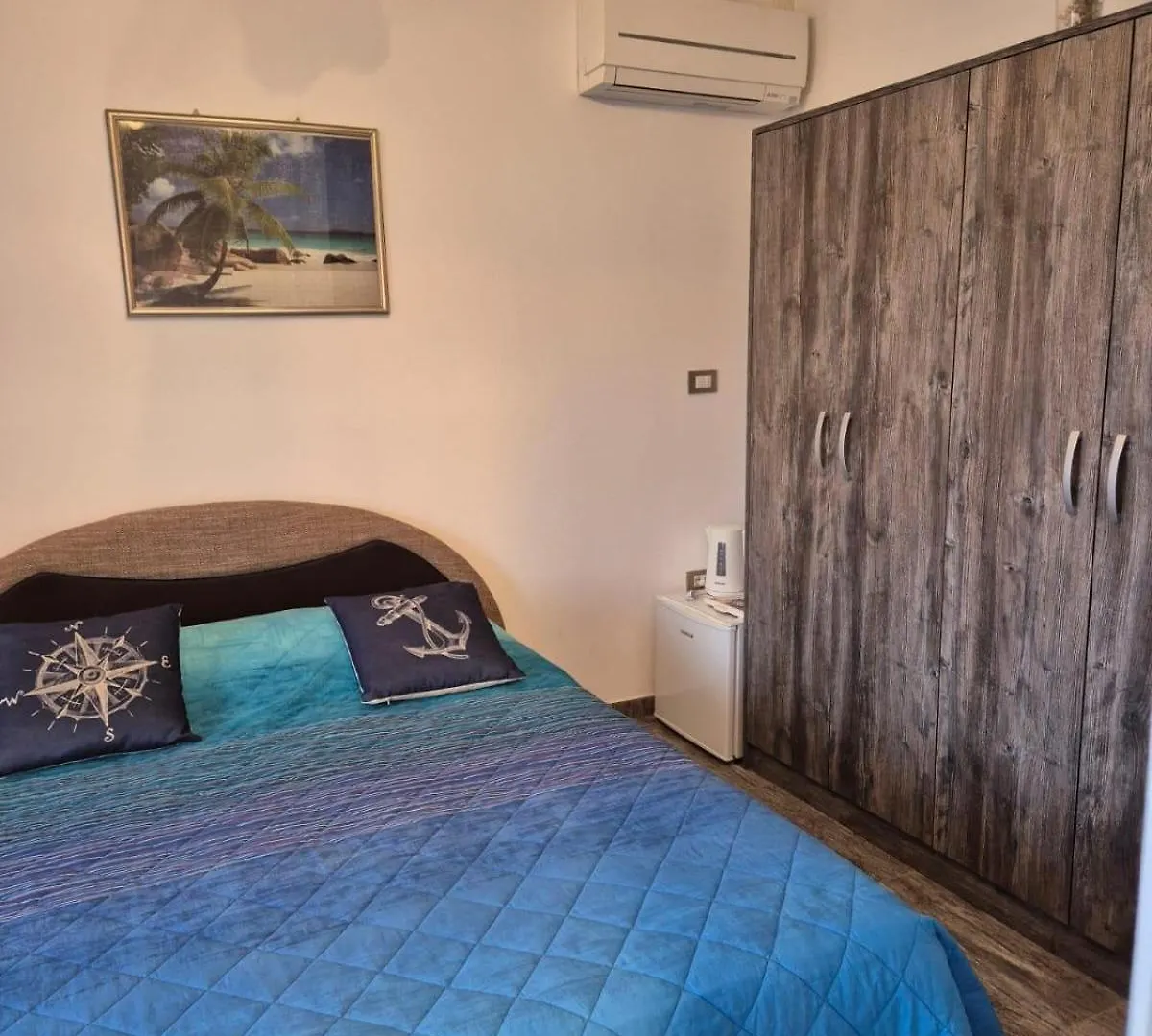 K-Rooms Veli Iz Croatia